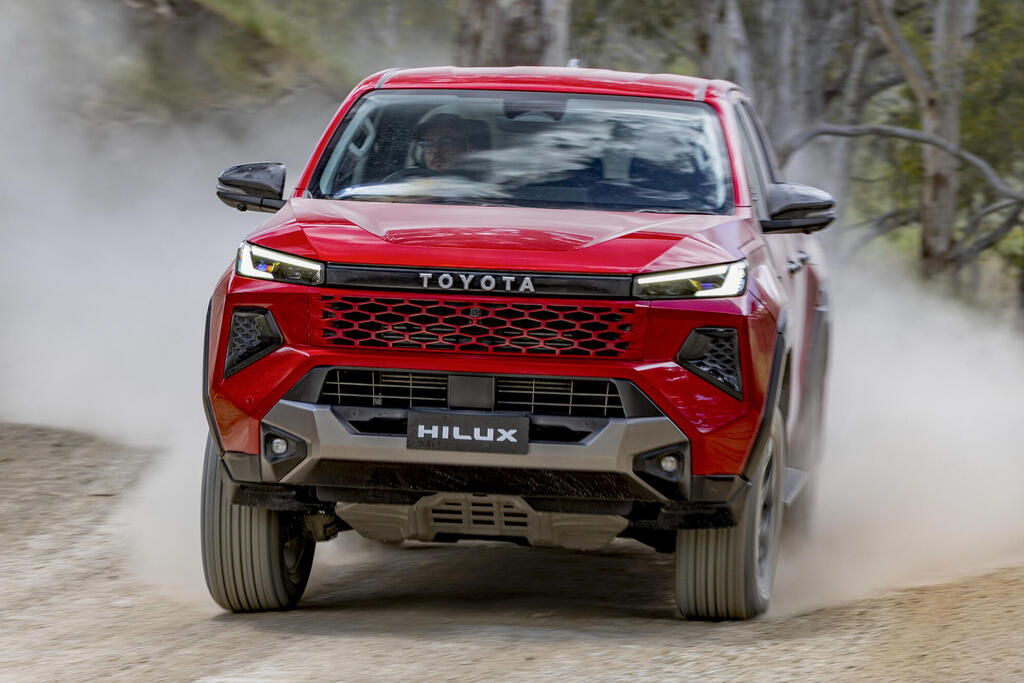 טויוטה היילקס - בלתי  שביר