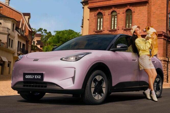 מכוונת היישר לאירופה ואלינו: סופר-מיני חשמלית של ג'ילי