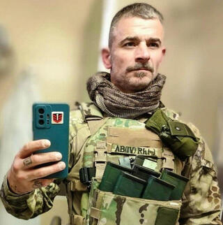 "עם של פחדנים". מוטולה | צילום: מתוך אתר "הבליק"