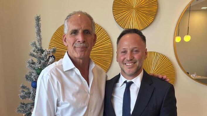 Israel’s ambassador to Honduras and president-elect Asfura (Photo: Section 27A of the Copyright Law) שגריר ישראל בהונדורס נדב גורן נפגש עם נשיא הונדורס נאסרי "טיטו" אספורה