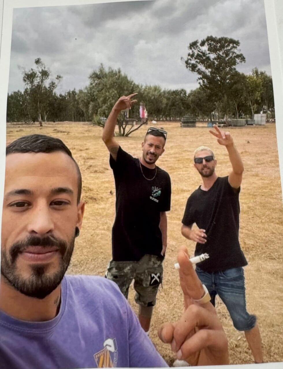 שורד השבי אלקנה בוחבוט והתאומים אושר ומיכאל וקנין ז"ל