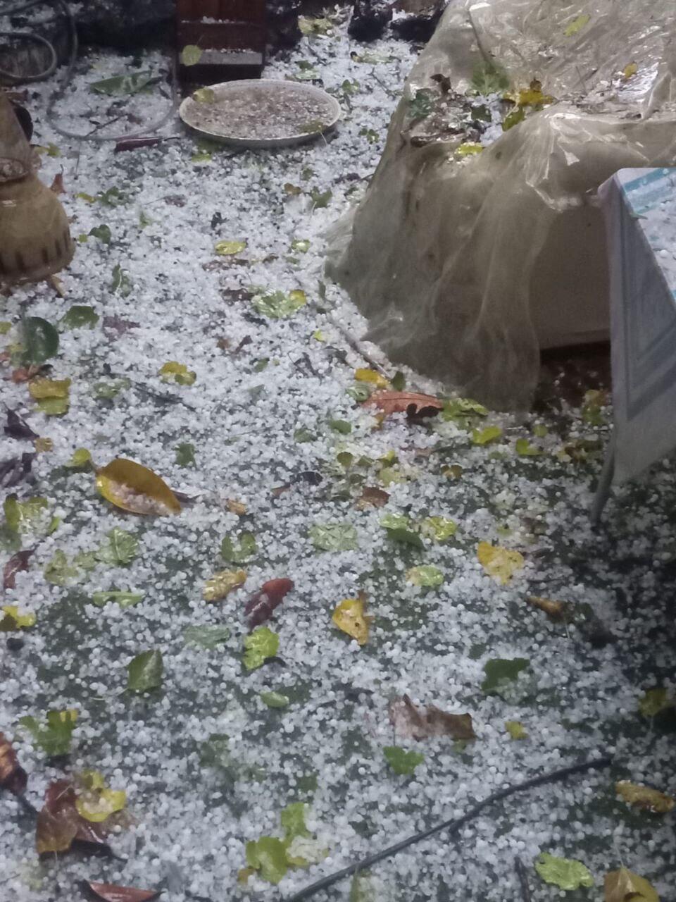 Heavy hail in Karmiel (Photo: Ahiya Raved) ברד בכרמיאל