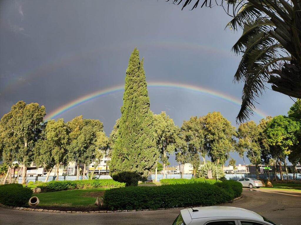 Rainbow over Haifa (Photo: Hadar Eyal) קשת בענן בחיפה