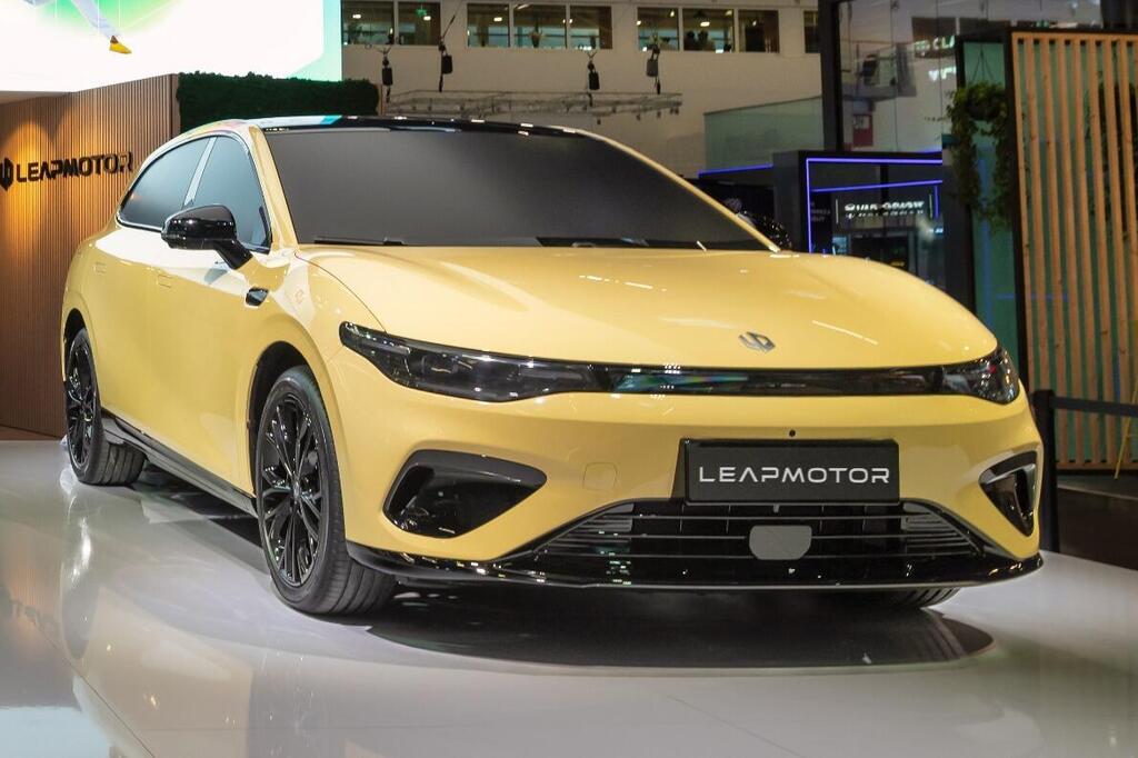 מיליונרית חדשה: ליפמוטור מציבה יעד מכירות שאפתני לעשור הבא