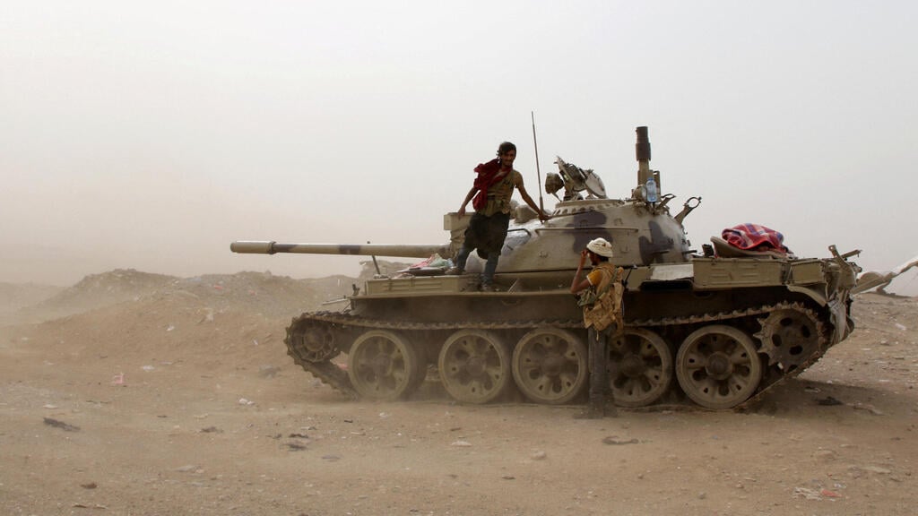Southern Transitional Council (STC) separatist forces in the city of Aden, archive (Photo: Fawaz Salman/ Reuters) כוחות של בדלנים מ מועצת המעבר הדרומית STC בעיר עדן דרום תימן דצמבר 2020