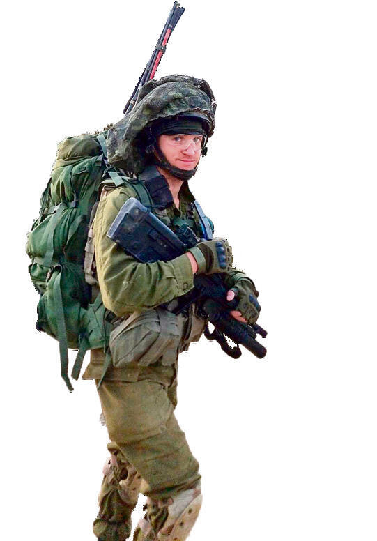 ״חשבתי שיקחו אותנו לשבוע־שבועיים לקו". אור שיזף  לפני הפציעה