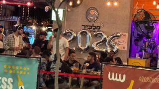 בישראל חגגו את 2026, אחרי שנתיים של מלחמה: "כיף לראות אנשים שמחים"