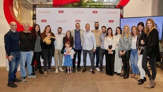 הצוות של אנבלה בעת השקת המוצר בשילב (צילום: שוקה כהן) אנבלה