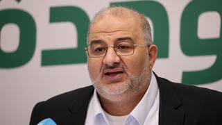 מנסור עבאס