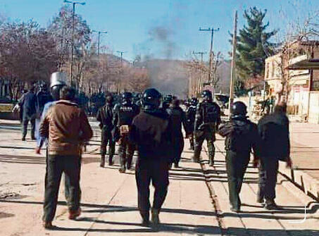 הפגנות ענק באיראן