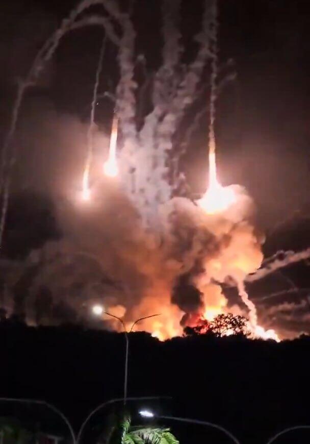 US airstrikes across Venezuela overnight תקיפה בוונצואלה