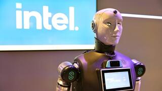 אינטל נכנסת לתחום הרובוטיקה