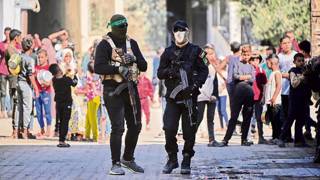 "אין לחמאס אופוזיציה בעזה ובטח לא אופוזיציה כלכלית". מחבלי גדודי עז א־דין אל־קסאם בנוסייראת