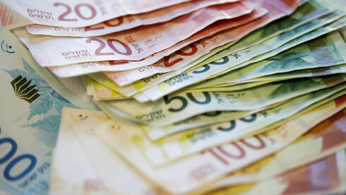 High-tech execs spark 300% jump in donations