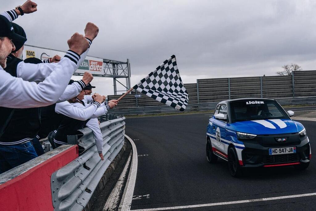 הכי איטית בהיסטוריה - ליג'יה הקיפה את הנורבורגרינג בחצי שעה