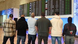 מגזין סופ"ש: ההברחות דרך נתב"ג