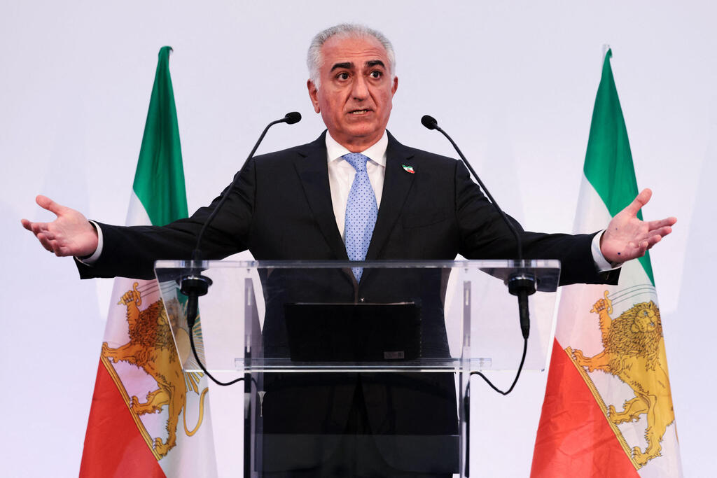 Iranian Crown Prince Reza Pahlavi (Photo: JOEL SAGET / AFP) הנסיך רזא פהלווי, יורש העצר הגולה ובנו של השאה שהודח