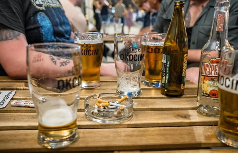 עישון חברתי