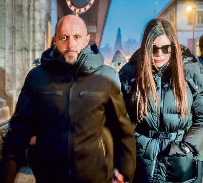 ניסו לטייח. הזוג מורטי מגיע לחקירה