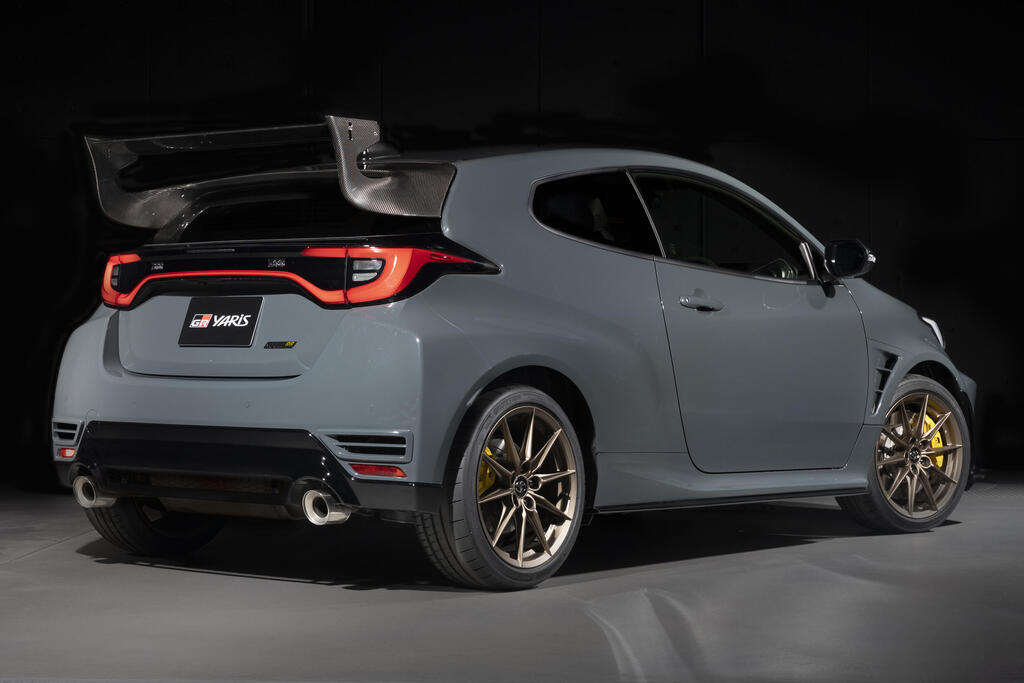 טויוטה, ניסאן וסובארו מתחממות בטוקיו