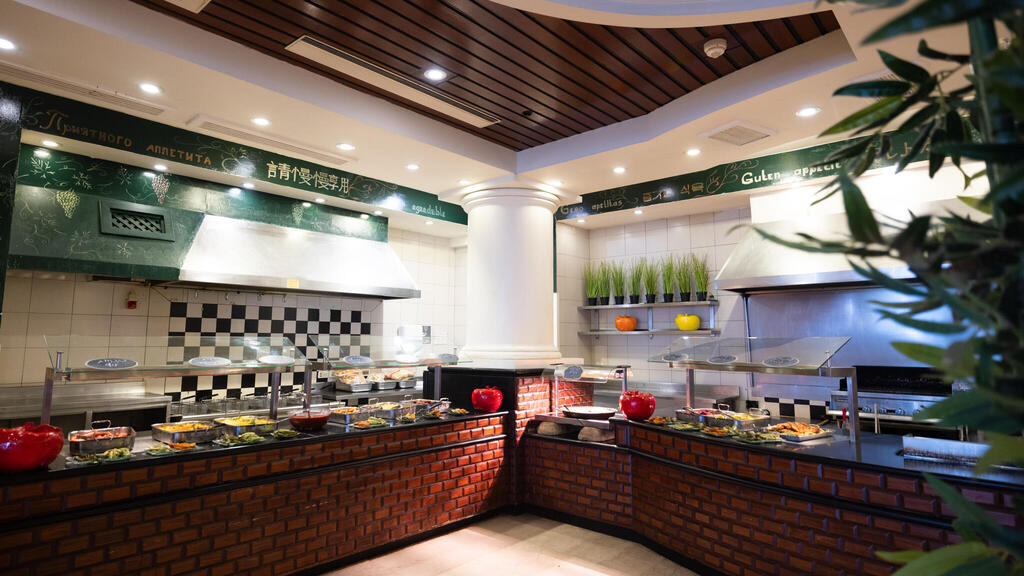 ישראלי, מוקפד ומפנק: חוויה של מסעדה בבית המלון (קרדיט: יח"צ) גרנד הוטלס - ים המלח