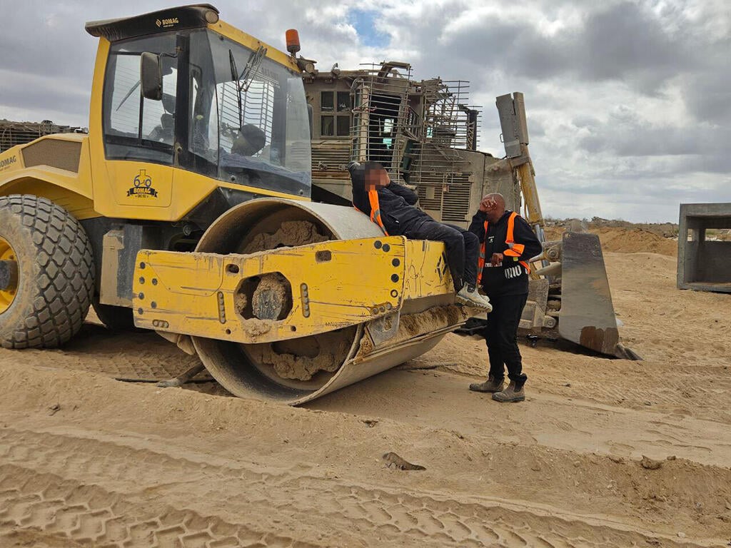 פועלים ערבים בקו הצהוב