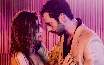 האכלה בכפית. 'כן!'