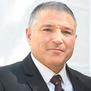 ר' השב"כ, זיני