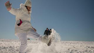 חוויית השלג המשמעותי הראשון בחרמון: "מרגש לראות שוב את עם ישראל נהנה"