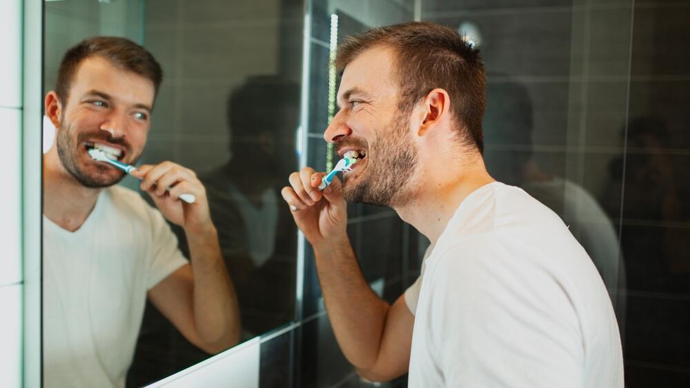 צחצוח שיניים