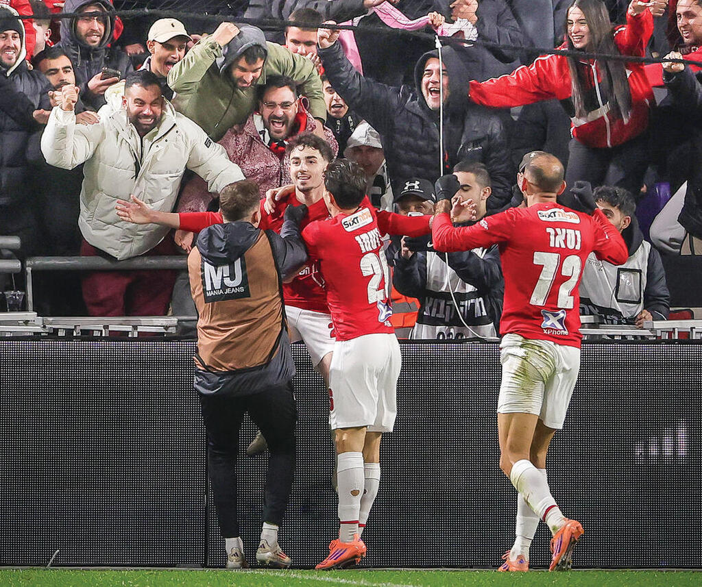 למקין והחברים בטירוף