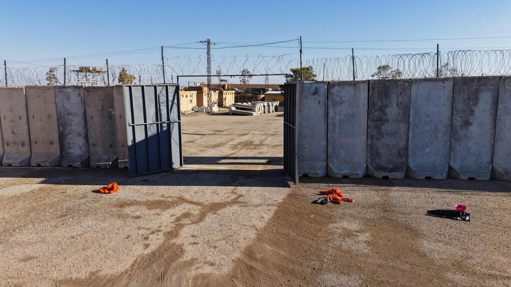 Al-Shaddadi prison (Photo: REUTERS/Khalil Ashawi) כלא א-שדאדי ב סוריה