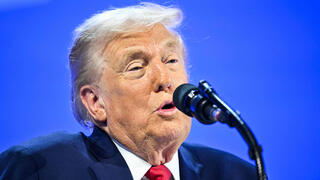 טראמפ בנאום בפני הפורום הכלכלי העולמי בדאבוס, שוויץ