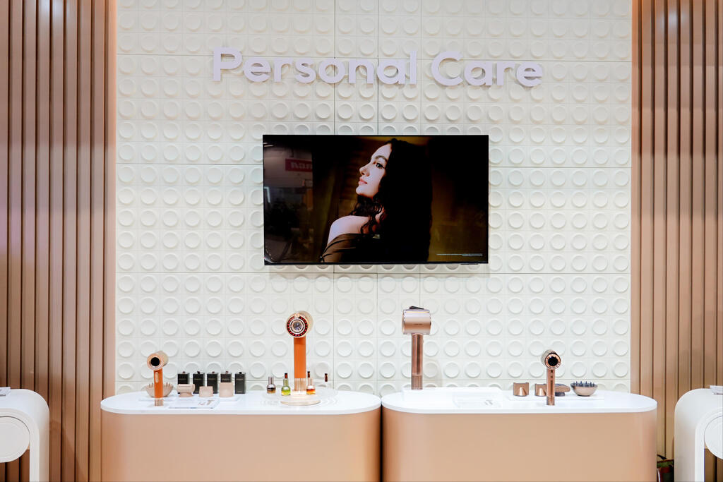 החזון של Dreame Global - בית שבו הטכנולוגיה עובדת בשקט ברקע, מנהלת משימות יומיומיות ומאפשרת סגנון חיים רגוע ומסודר יותר (צילום: באדיבות DREAME GLOBAL) החזון של Dreame Global - בית שבו הטכנולוגיה עובדת בשקט ברקע, מנהלת משימות יומיומיות ומאפשרת סגנון חיים רגוע ומסודר יותר