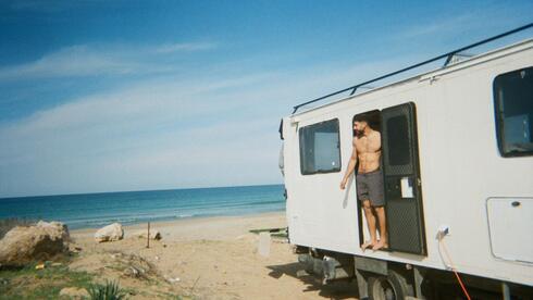 Reality TV star builds stylish off-grid truck home