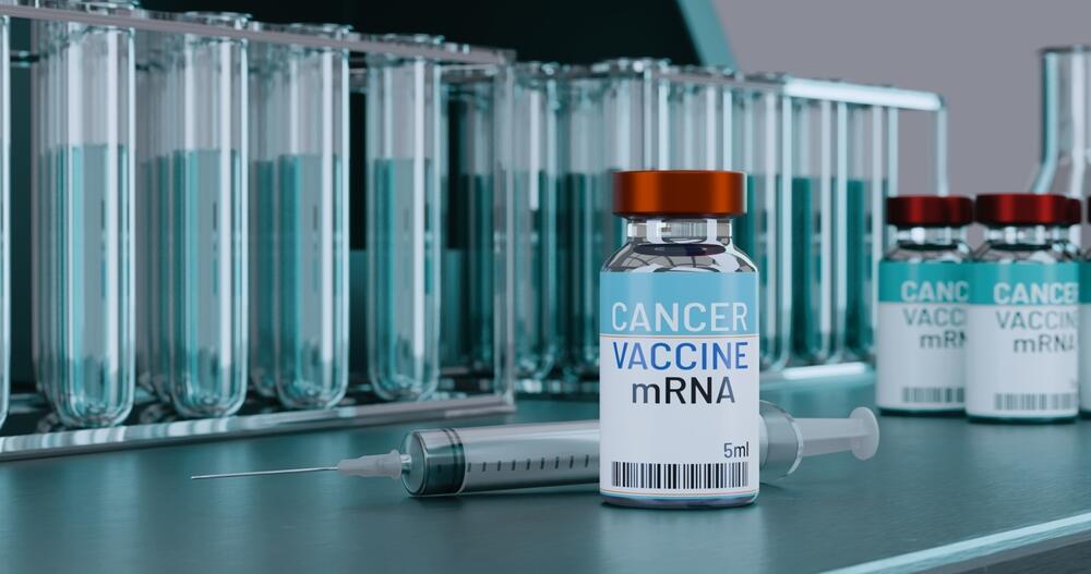 A personalized mRNA-based therapy for high-risk melanoma patients showed a sharp reduction in recurrence and death (Photo: Shutterstock) mRNA