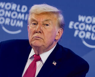 טראמפ, דאבוס, השבוע. נואם ונואם, בעיקר על עצמו, וכל משפט סתום על איראן זוכה לתילי תלים של פרשנויות | צילום: רויטרס, Jonathan Ernst