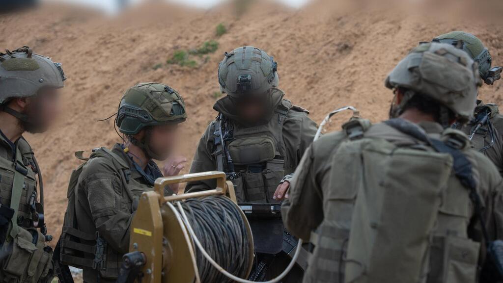 פעילות חטיבה 7 בדרום רצועת עזה (צילום: דובר צה"ל) פעילות חטיבה 7 בדרום רצועת עזה