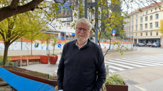 Dr. Lewis Bernstein 