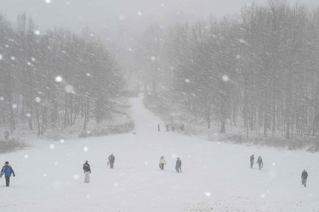 צילום: on Cherry / GETTY IMAGES NORTH AMERICA / AFP ארה"ב סופה סופת שלגים קנטקי