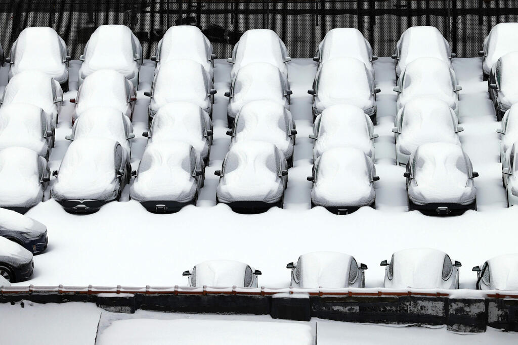 צילום: SPENCER PLATT / GETTY IMAGES NORTH AMERICA / AFP ארה"ב סופה סופת שלגים ניו יורק