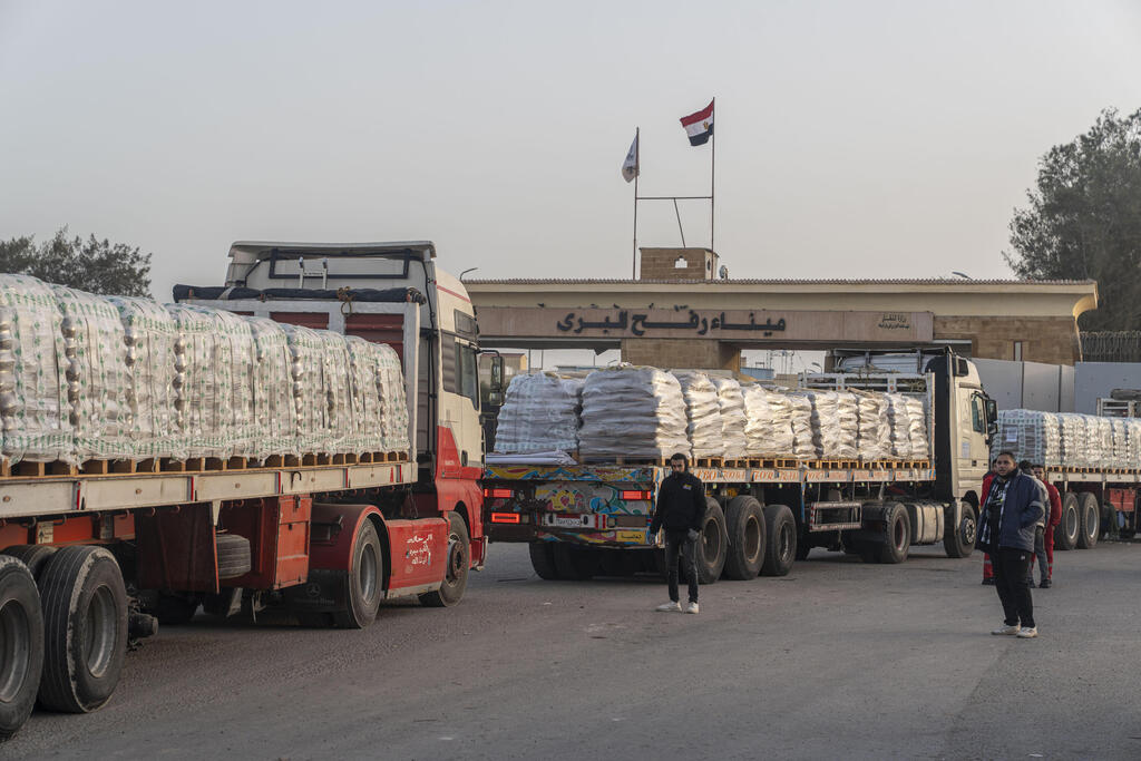 Rafah crossing (Photo: Ali Moustafa/Getty Images) מעבר רפיח