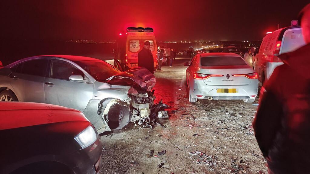 זירת התאונה בנגב (צילום: תיעוד מבצעי מד"א) זירת התאונה בנגב