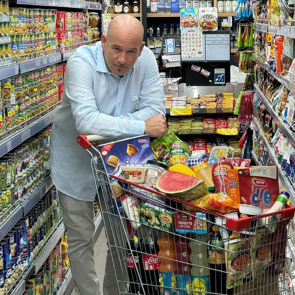יוסי שוורץ, בעלים ומנכ"ל של רשת סיטי מרקט
