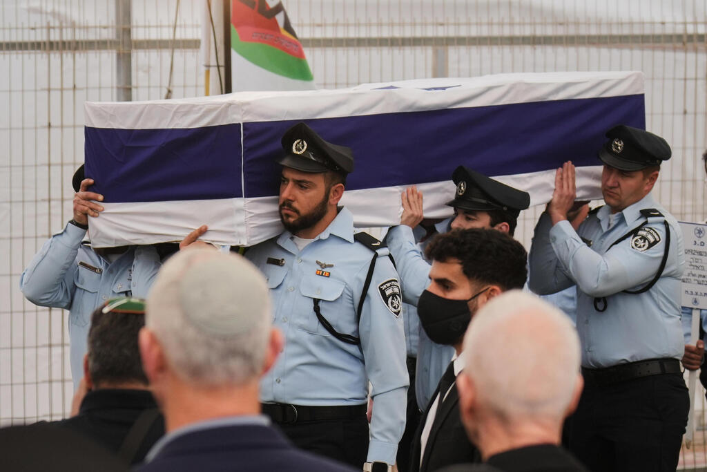 צילום: AP Photo/Ariel Schalit רס"ר רן גואילי ז"ל מובא למנוחות