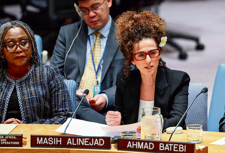 עלי־נג'אד השבוע בבית המשפט. "הנשק שלי הוא קולי" | צילום: AFP/ANGELA WEISS