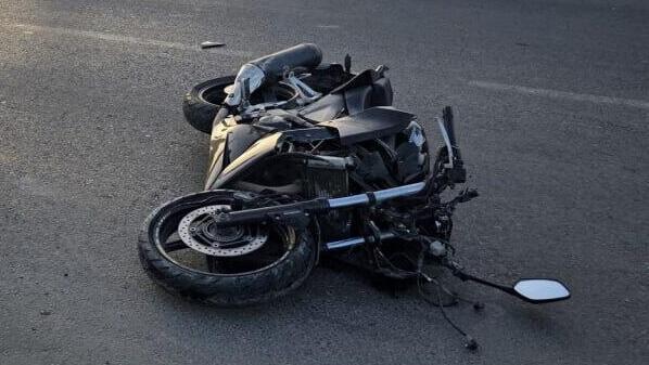 רוכב אופנוע החליק ונפצע באילת