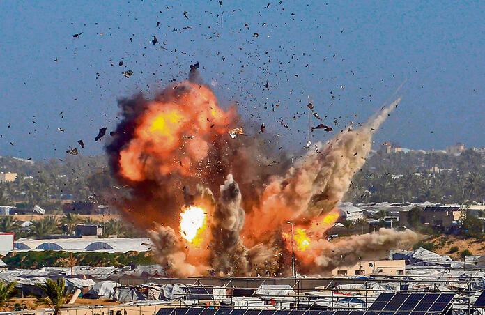 תקיפה ישראלית בחאן־יונס, אתמול