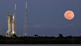 המשגר הענק בבסיס החלל קייפ קנוורל