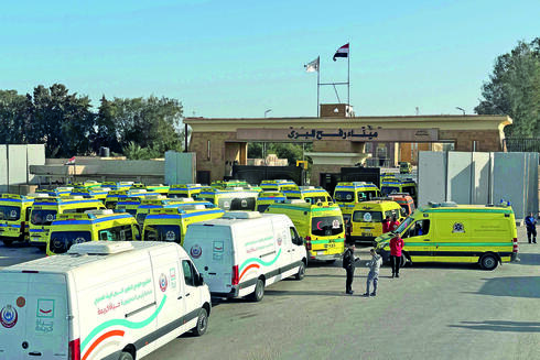 Four days after Rafah crossing reopened, Gaza residents still disappointed